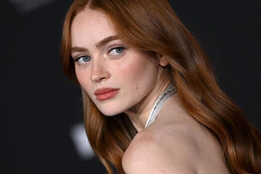 Full leaked Sadie sink page private onlyfans photo