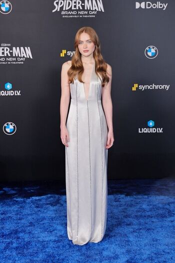 Full leaked Sadie sink page private onlyfans photo