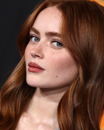 Full leaked Sadie sink page private onlyfans photo