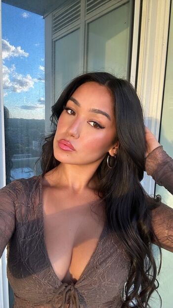 Full leaked Saharrooo private onlyfans photo