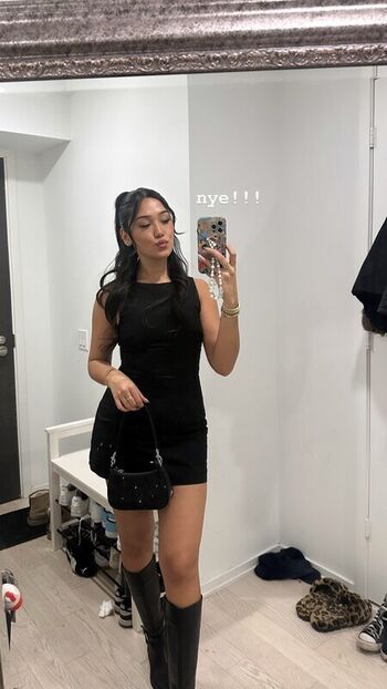 Full leaked Saharrooo private onlyfans photo