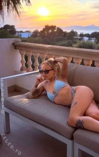 Full leaked Sahniita private onlyfans photo
