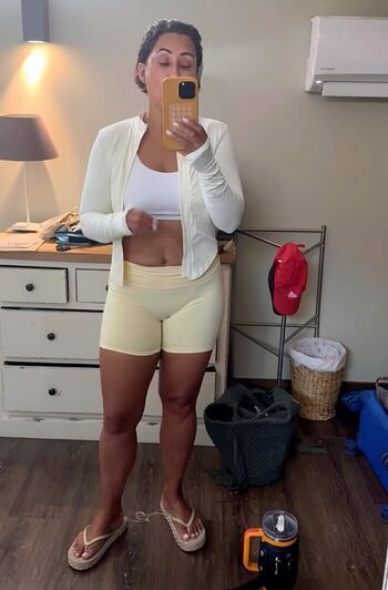 Full leaked Saira khan page private onlyfans photo