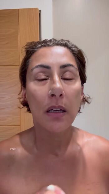 Full leaked Saira khan page private onlyfans photo