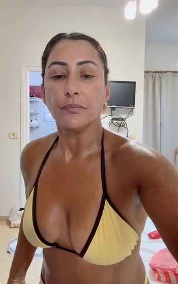 Full leaked Saira khan page private onlyfans photo