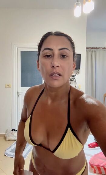 Full leaked Saira khan page private onlyfans photo