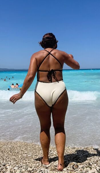 Full leaked Saira khan private onlyfans photo