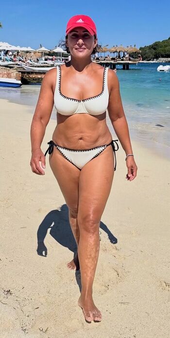 Full leaked Saira khan private onlyfans photo