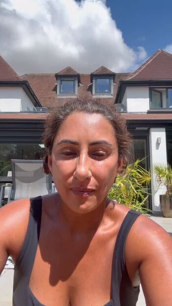 Full leaked Saira khan private onlyfans photo