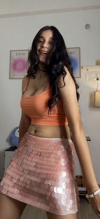 Full leaked Sakshi pandey private onlyfans photo