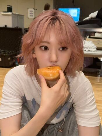 Full leaked Sakura miyawaki private onlyfans photo