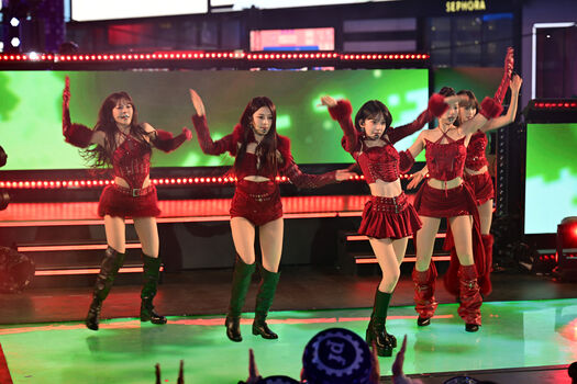 Full leaked Sakura miyawaki page private onlyfans photo