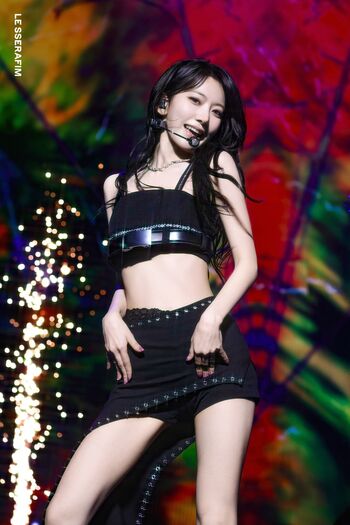 Sakura Miyawaki 宮脇 咲良