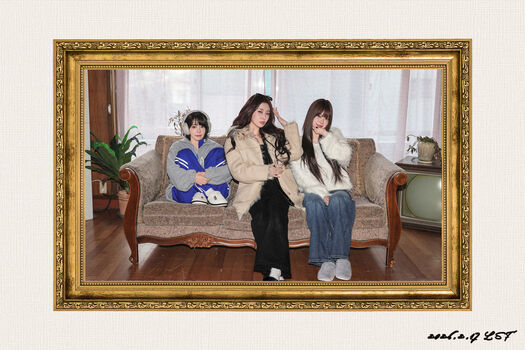 Full leaked Sakura miyawaki page private onlyfans photo