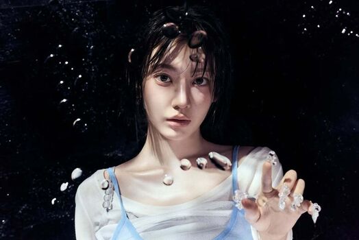 Full leaked Sakura miyawaki private onlyfans photo