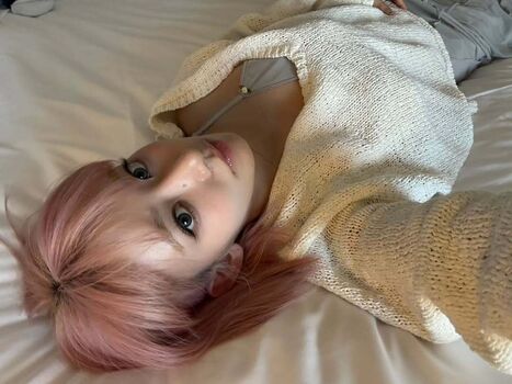Sakura Miyawaki 宮脇 咲良
