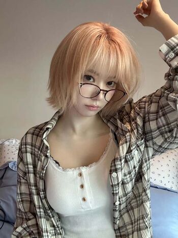 Sakura Miyawaki 宮脇 咲良