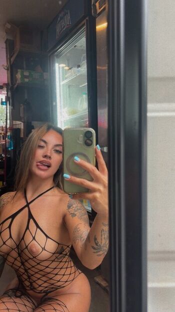 Full leaked Sally villagomez private onlyfans photo