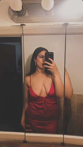 Full leaked Salma hindy private onlyfans photo