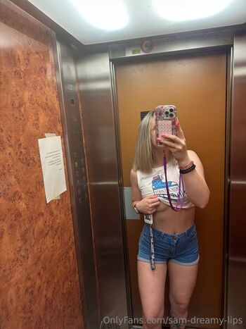 sam-dreamy-lips