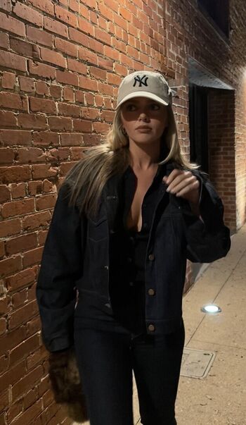 Samantha Riehl
