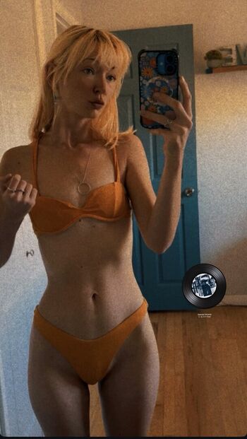 Full leaked Samantha smith page private onlyfans photo