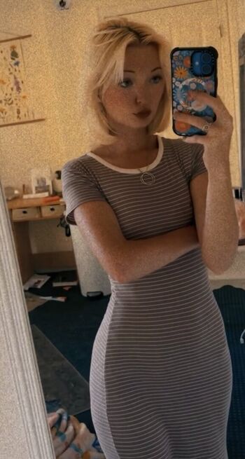 Full leaked Samantha smith private onlyfans photo