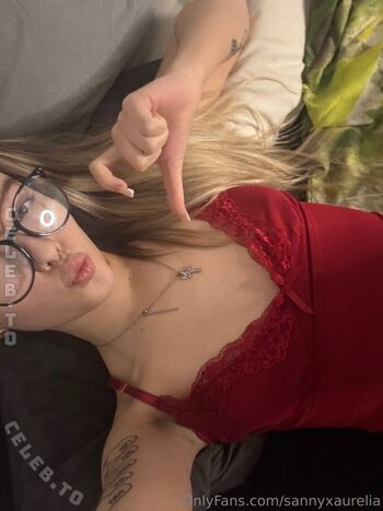 Full leaked Sannyxaurelia private onlyfans photo