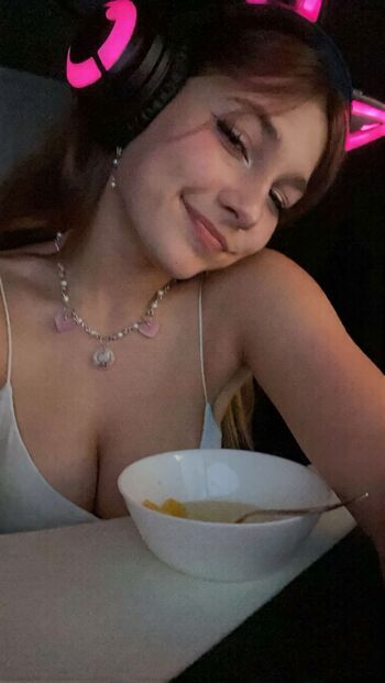 Full leaked Sara dobrik page private onlyfans photo