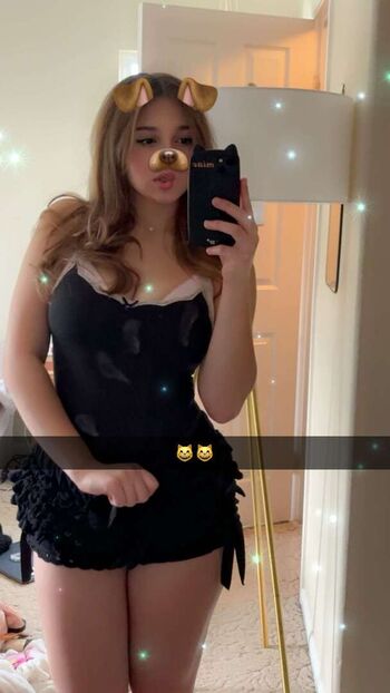 Full leaked Sara dobrik private onlyfans photo