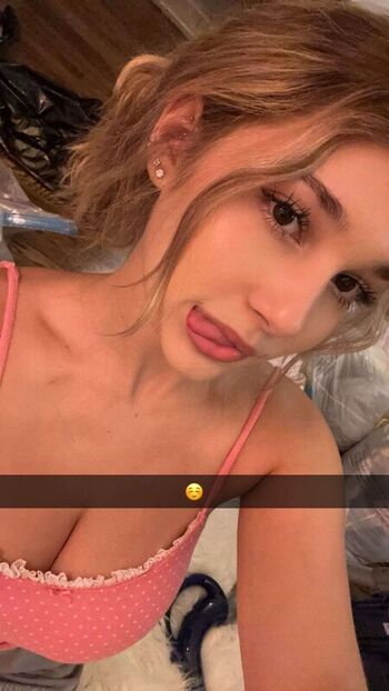 Full leaked Sara dobrik private onlyfans photo