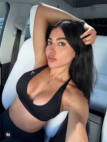 Sara Hesri