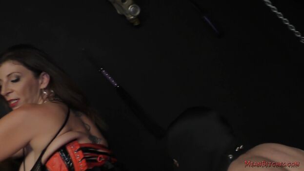 Full leaked Sara jay private onlyfans photo