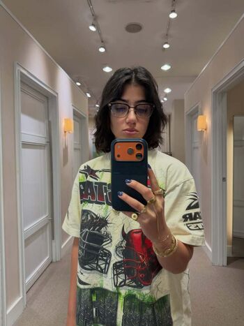 Full leaked Sara saffari page private onlyfans photo