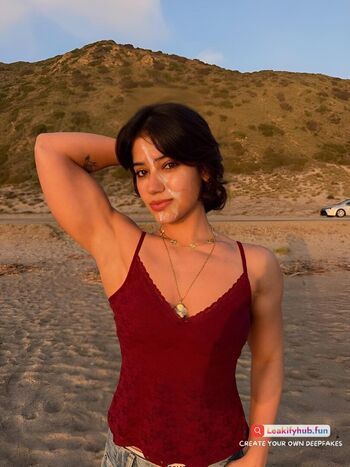 Full leaked Sara saffari page private onlyfans photo