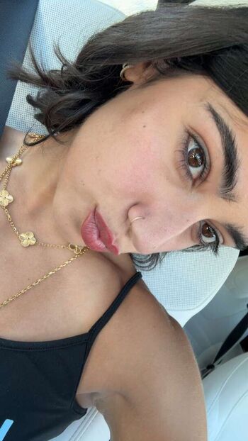 Full leaked Sara saffari private onlyfans photo