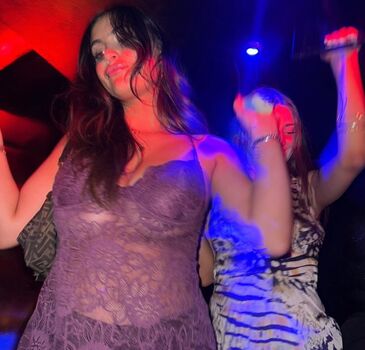 Full leaked Sarabella harris page private onlyfans photo