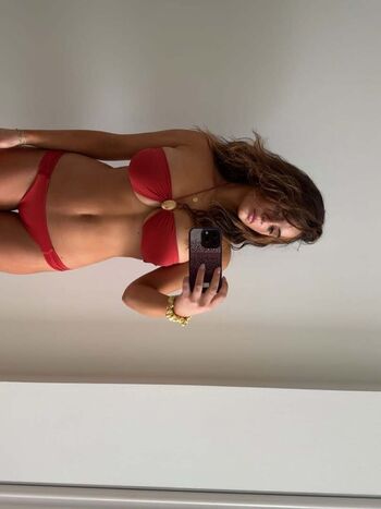 Full leaked Sarabella harris page private onlyfans photo