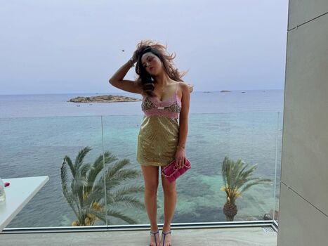 Full leaked Sarabella harris page private onlyfans photo