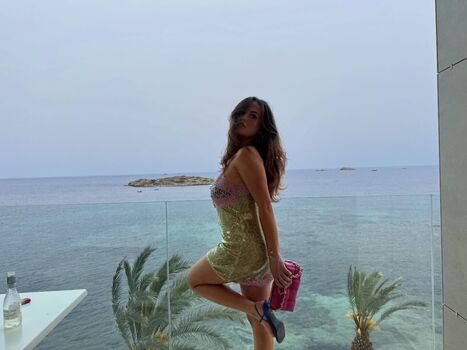 Full leaked Sarabella harris page private onlyfans photo