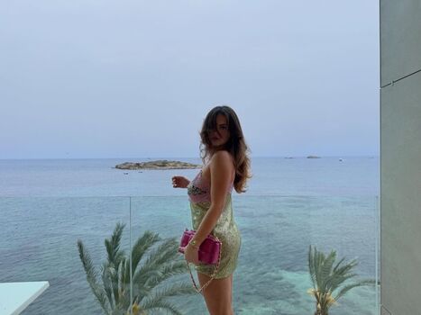 Full leaked Sarabella harris page private onlyfans photo