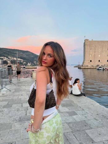 Full leaked Sarabella harris private onlyfans photo