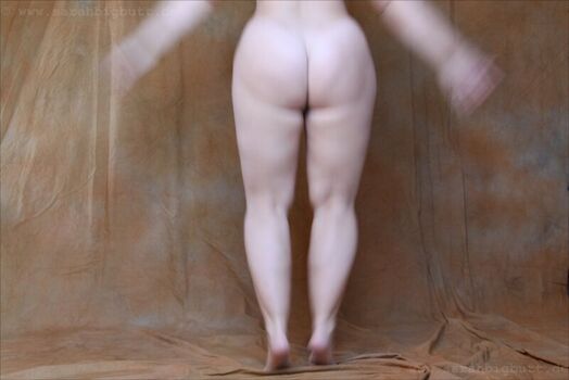 Full leaked Sarah big butt page private onlyfans photo