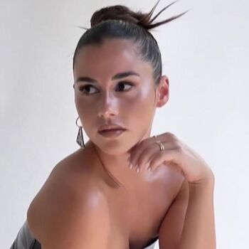 Sarah Engels