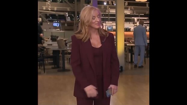 Full leaked Sarah jane mee page private onlyfans photo