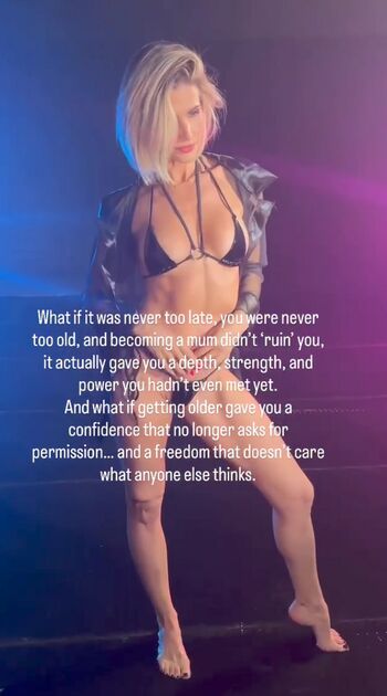 Full leaked Sarah jayne private onlyfans photo