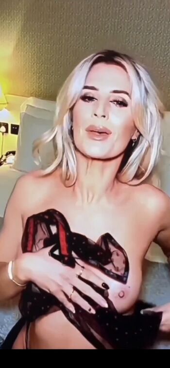 Full leaked Sarah jayne private onlyfans photo