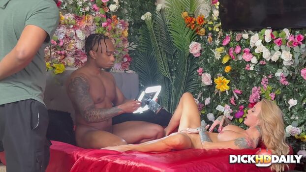 Full leaked Sarah jessie page private onlyfans photo