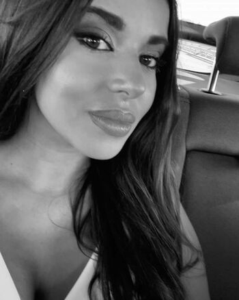 Sarah Perez Santaolalla