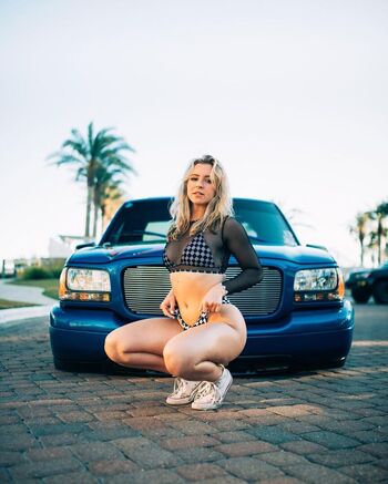 Full leaked Sarah senecal private onlyfans photo
